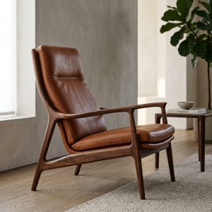Oma Lounge Chair